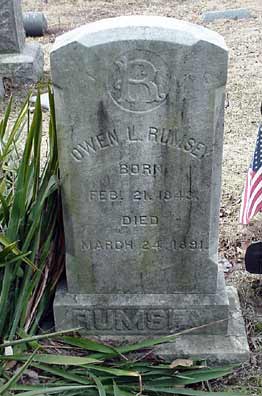 Owen L. Rumsey's grave marker.