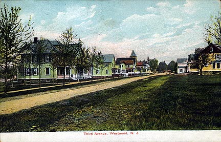 Third Ave. - 1911.